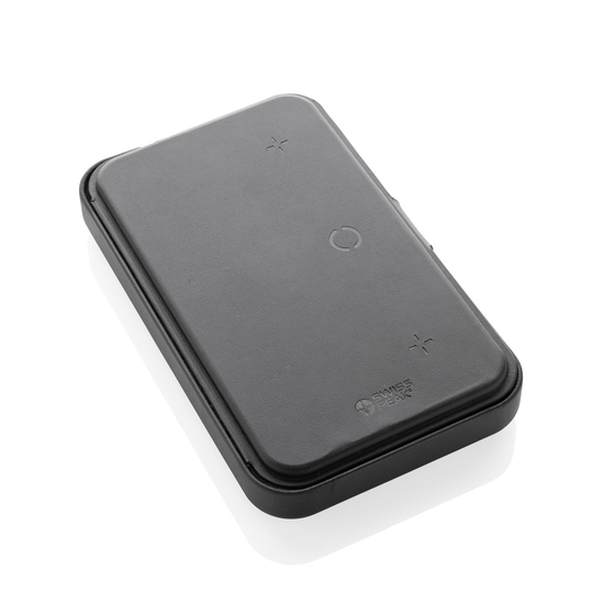 Swiss Peak Travel-Case aus RCS rec. PU mit 3-in-1-Charger
